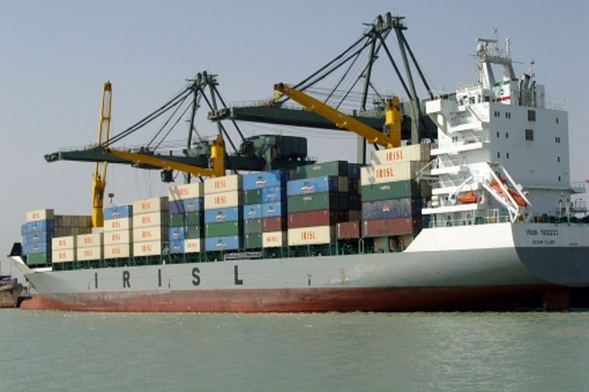آغاز تردد کشتی‌های ایرانی با پرچم ملی در آبراه‌های بین‌المللی