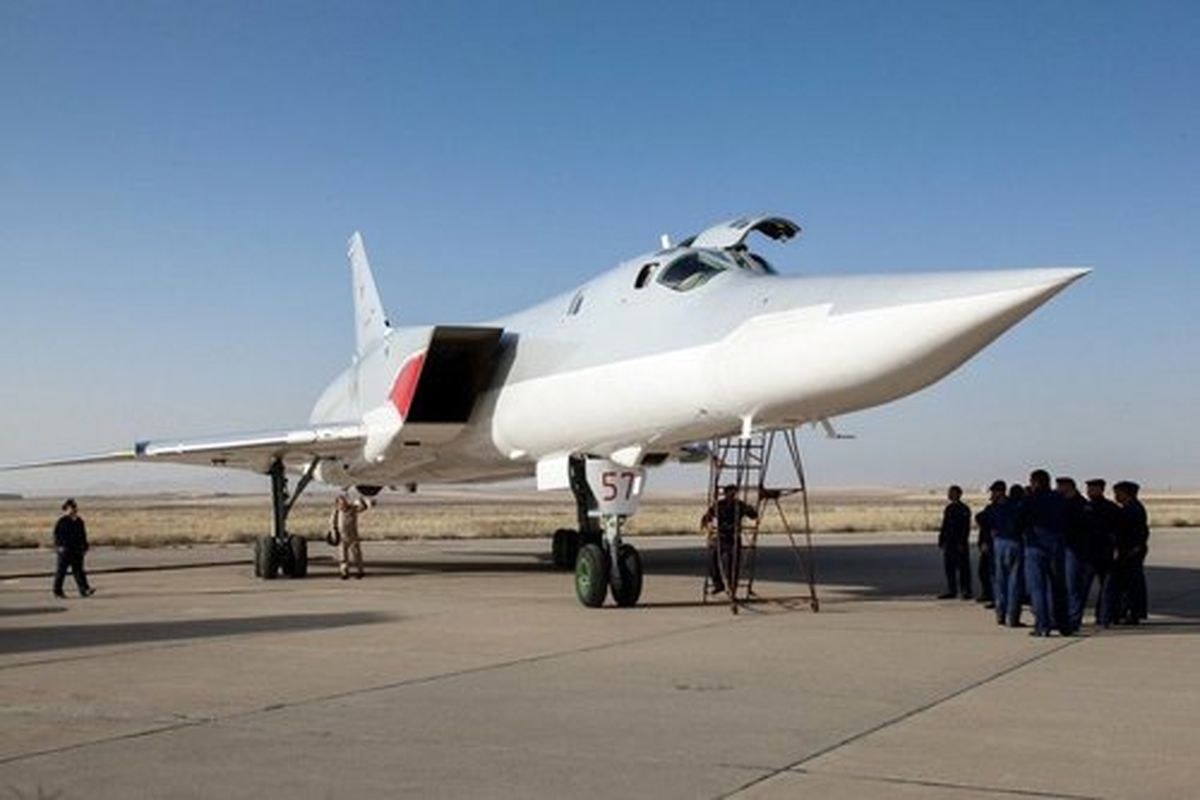 استقرار بمب افکن‎های روسیه در پایگاه هوایی همدان