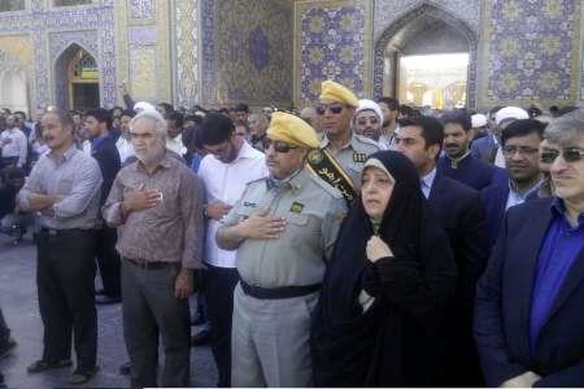 حضور معاون رئیس جمهور در مراسم تشییع پیکر یک شهید مدافع حرم