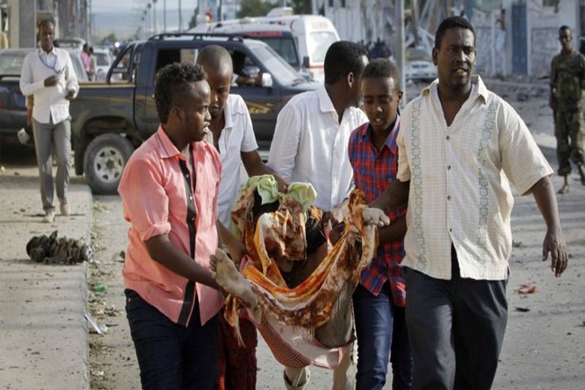 انفجار در فرودگاه موگادشیو  ۱۰ کشته بر جای گذاشت