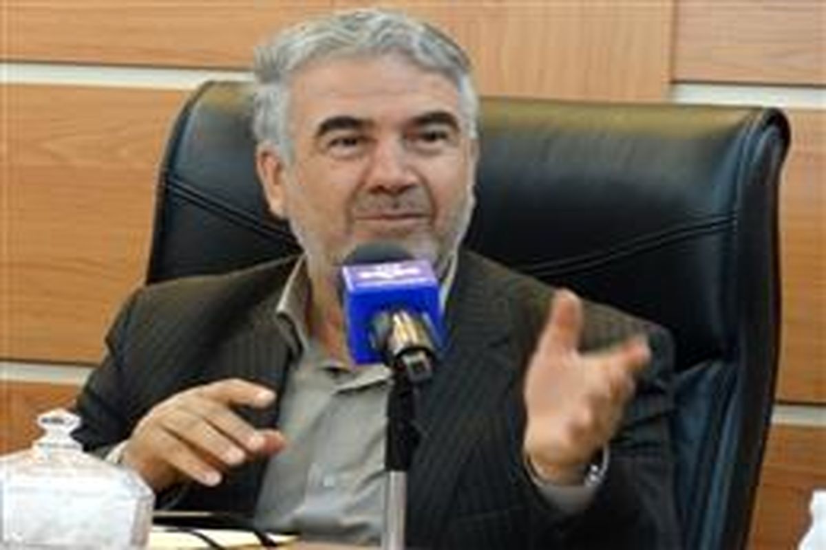 شبکه های اجتماعی مردم را به استقبال از رییس جمهور ترغیب کنند