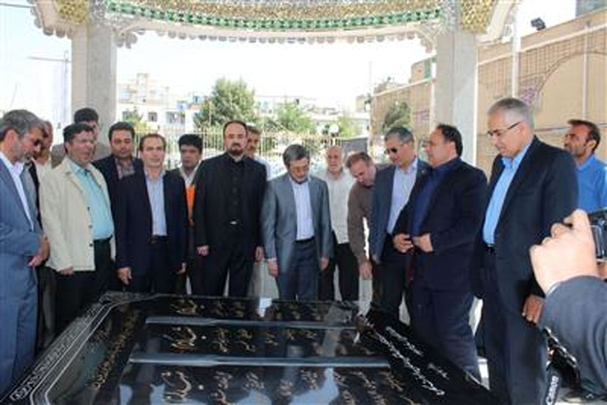 حضور مسئولین اجرایی استان البــرز در مسجد علی ابن ابیطالب کرج