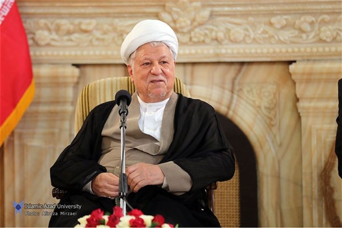 ورزشکاران بااخلاق الگوی جامعه هستند / طرح دانشگاه آزاد اسلامی برای ایجاد استادیومی بزرگ در تهران