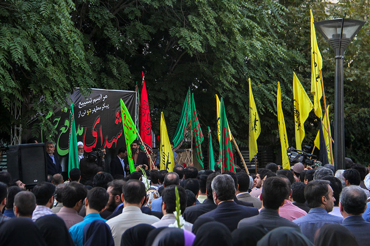 مراسم وداع با پیکر شهیدان لشکر فاطمیون در مشهد