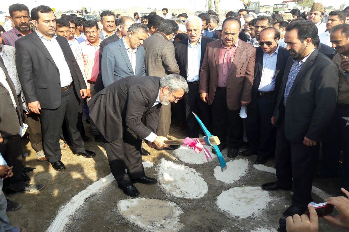 مراسم کلنگ زنی تامین آب روستای شهرستان رودبار برگزار شد