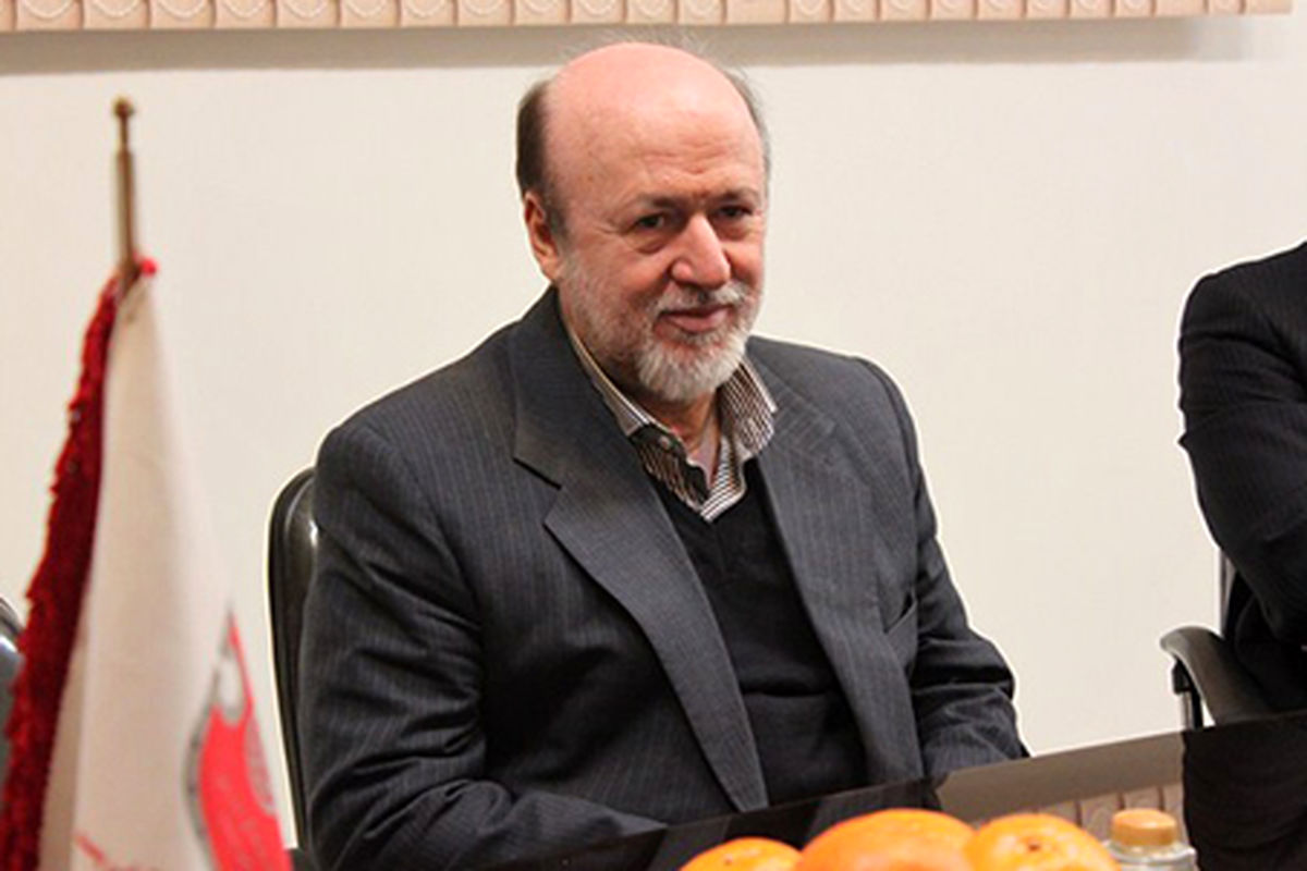 سرپرست استقلال در راه کلمبیا