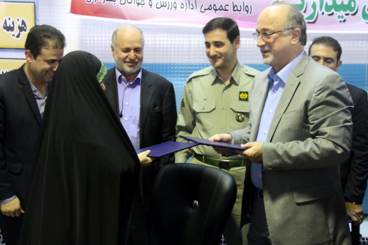 امضا تفاهم‌نامه همکاری استانداری گیلان و سازمان حفاظت محیط زیست