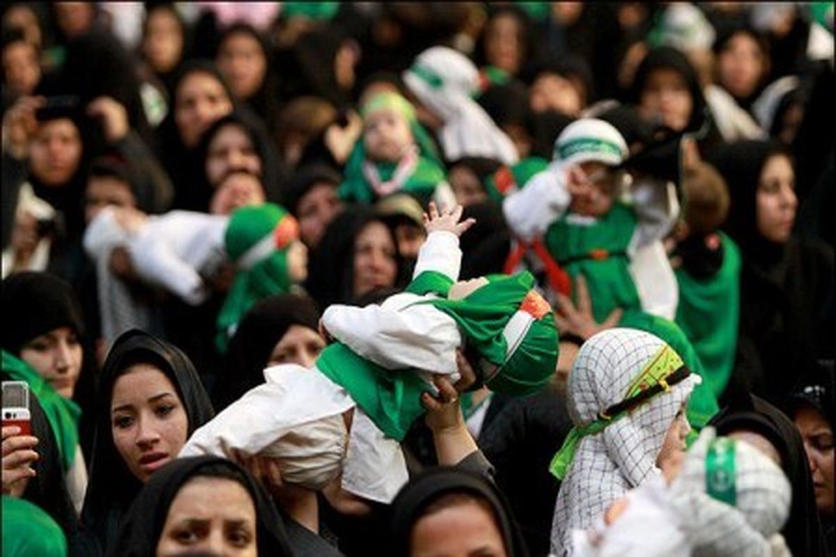 همایش بزرگ «شیرخوارگان حسینی» در مصلای تهران برگزار شد