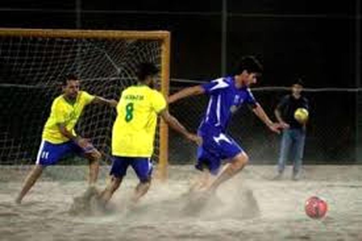 پیروزی تیم فوتبال ساحلی خزر رودسر مقابل نماینده آبادان