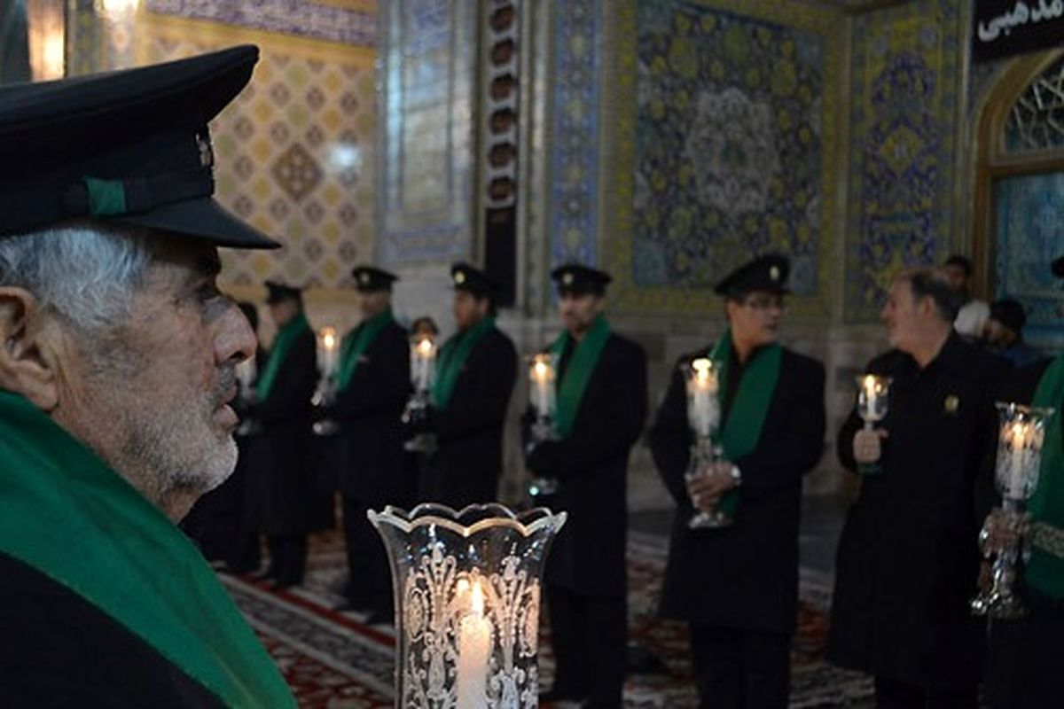 آیین مقتل خوانی روز عاشورا در حرم مطهر امام رضا(ع) برگزار شد