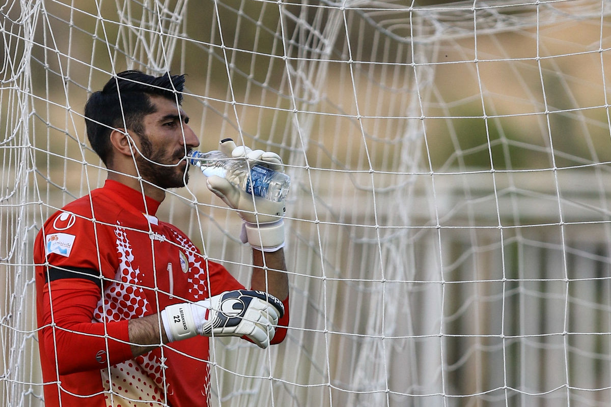 دروازه‌بان پرسپولیس به دادسرا احضار شد