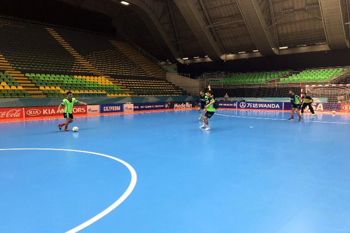 سلفی فوتسالی‌ها در راه فینال +عکس