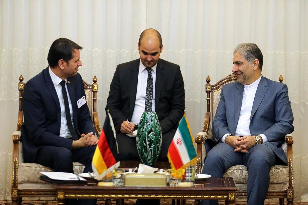 مبادلات بانکی اهمیت زیادی در توسعه روابط اقتصادی ایران و آلمان دارد