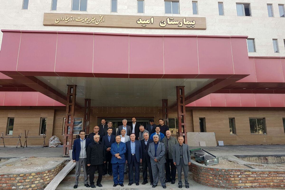 بازدید رئیس سازمان نظام پزشکی کشور از بیمارستان امید ارومیه
