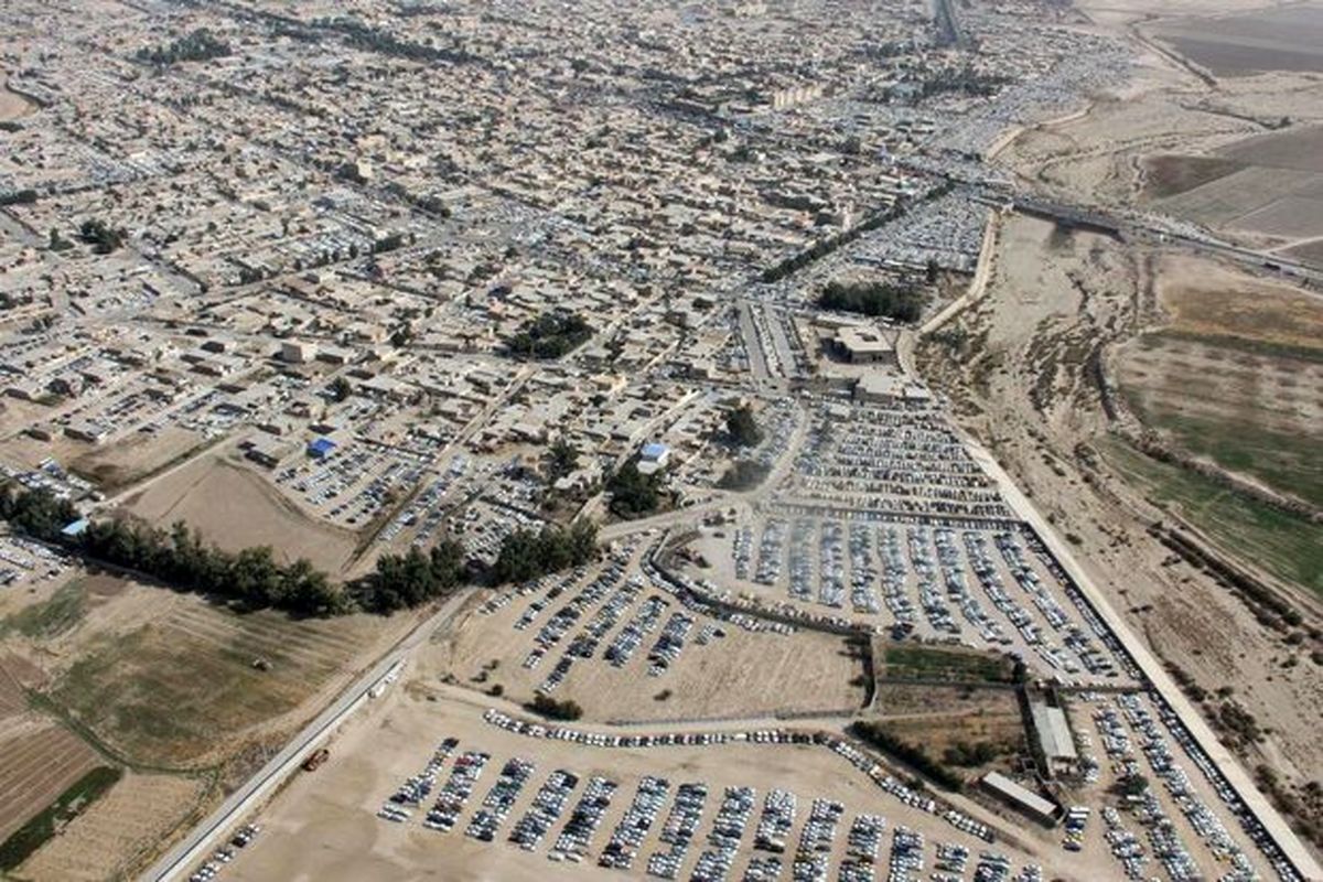 عادی شدن تردد در مرز مهران/تردد یک میلیون و۴۰۰ هزار زائر از مرزها