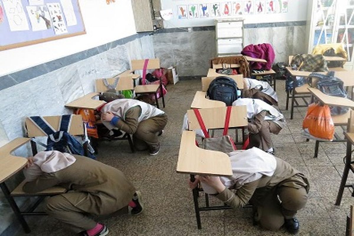 برگزاری مانور زلزله در مدارس گیلان