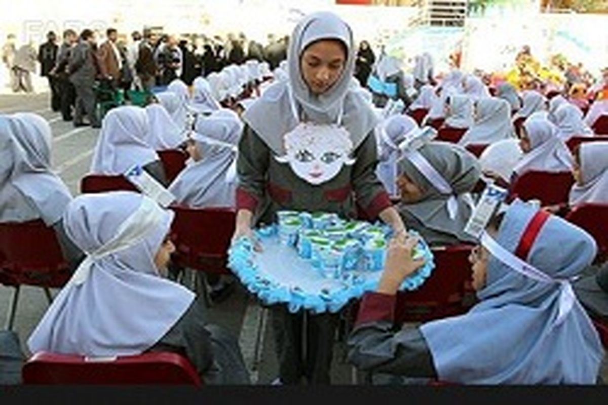 طلب ۷ میلیاردی کارخانجات همدان برای طرح شیر مدارس