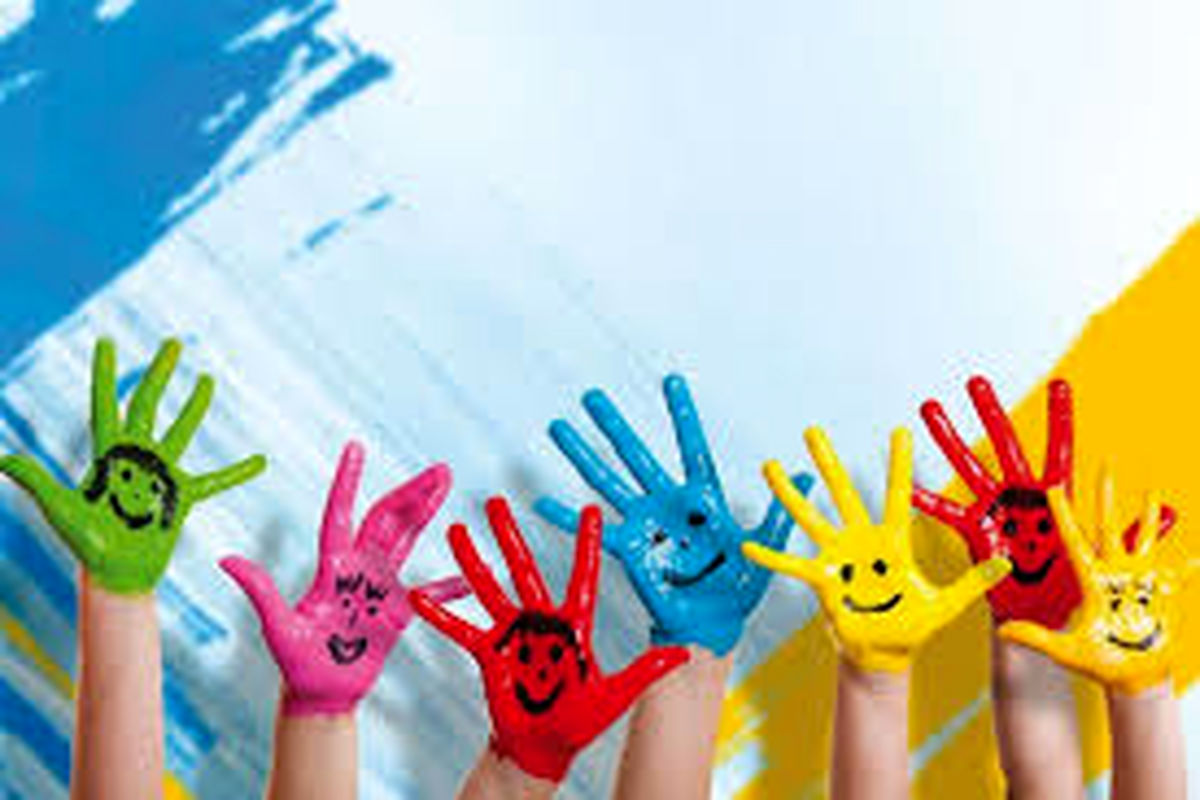 احساس شادی باعث سلامت و روابط اجتماعی می شود