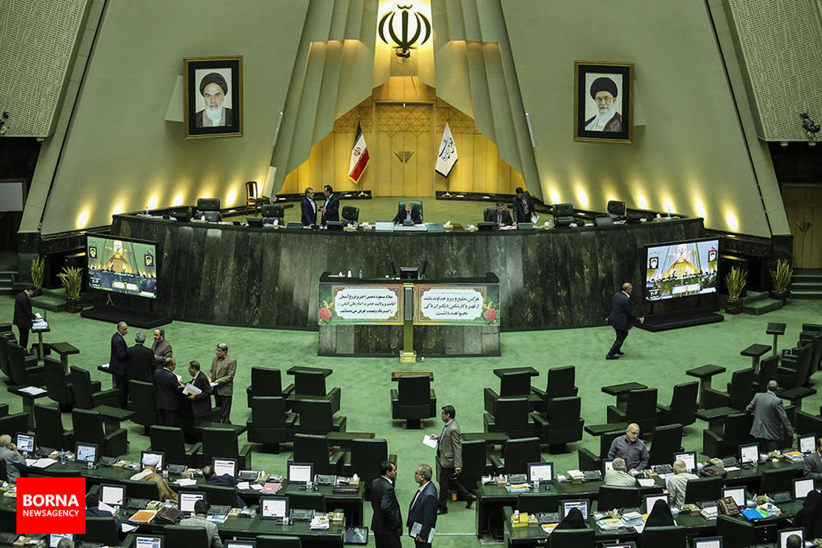۱۵۰ نماینده خواستار برخورد قاطع با لغو سخنرانی در مشهد شدند