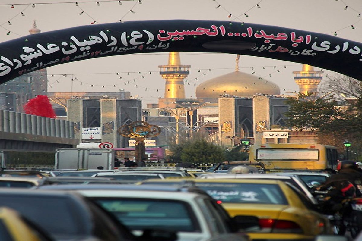 اجرای طرح خادمان ترافیکی در معابر هسته مرکزی و مبادی ورودی مشهد