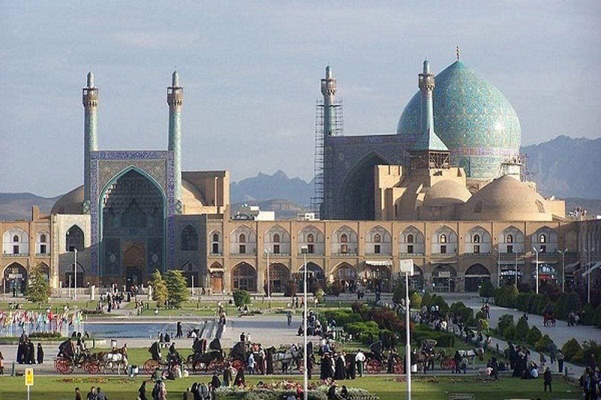 مسجد امام اصفهان تعطیل می شود