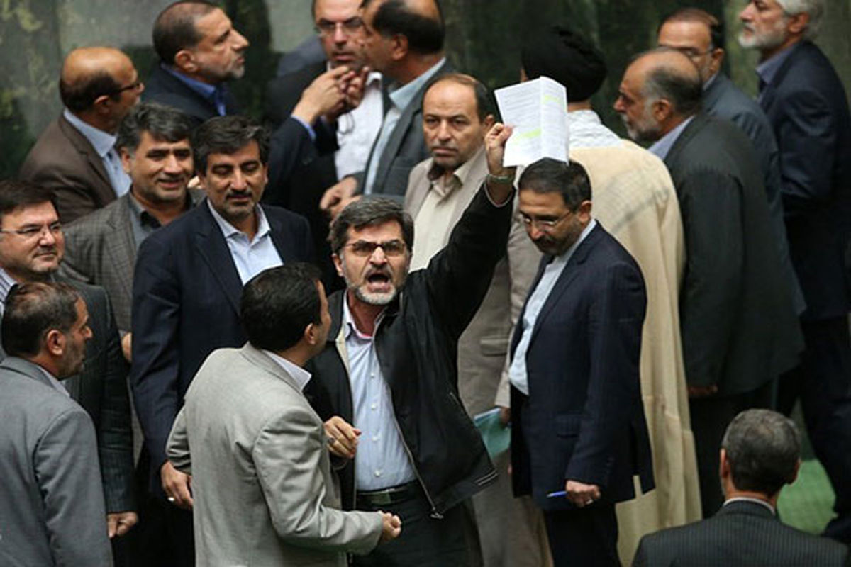 کوچک زاده خطاب به احمدی نژاد: ظلم کردید!!!