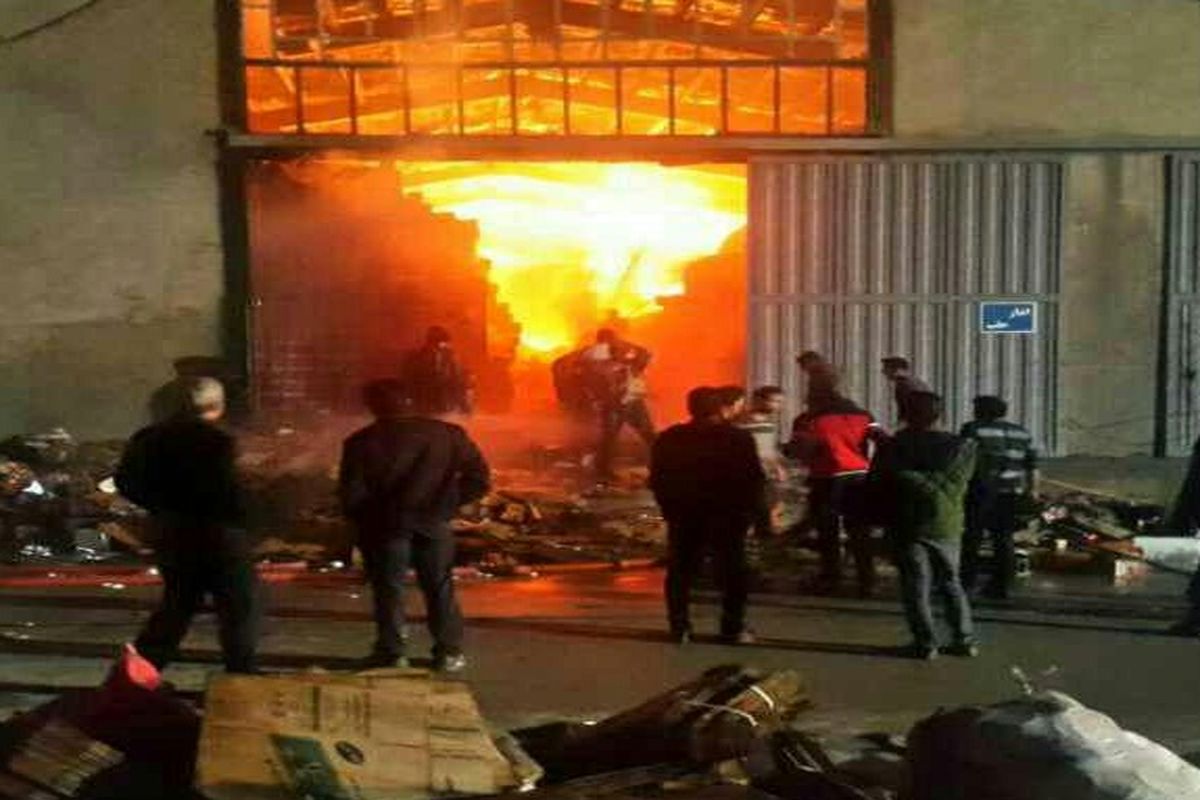 نشت گاز یک اغذیه فروشی در اهواز را به کام آتش کشاند