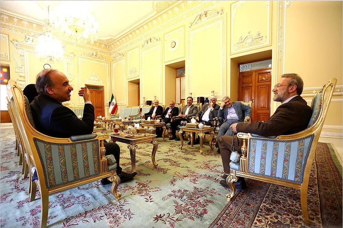 تقدیر سلطانی فر از مصوبات ورزشی مجلس در برنامه ششم/ ابراز خرسندی لاریجانی از پیروزی های تیم ملی فوتبال مقابل چین و تلاش های وزارت ورزش و جوانان