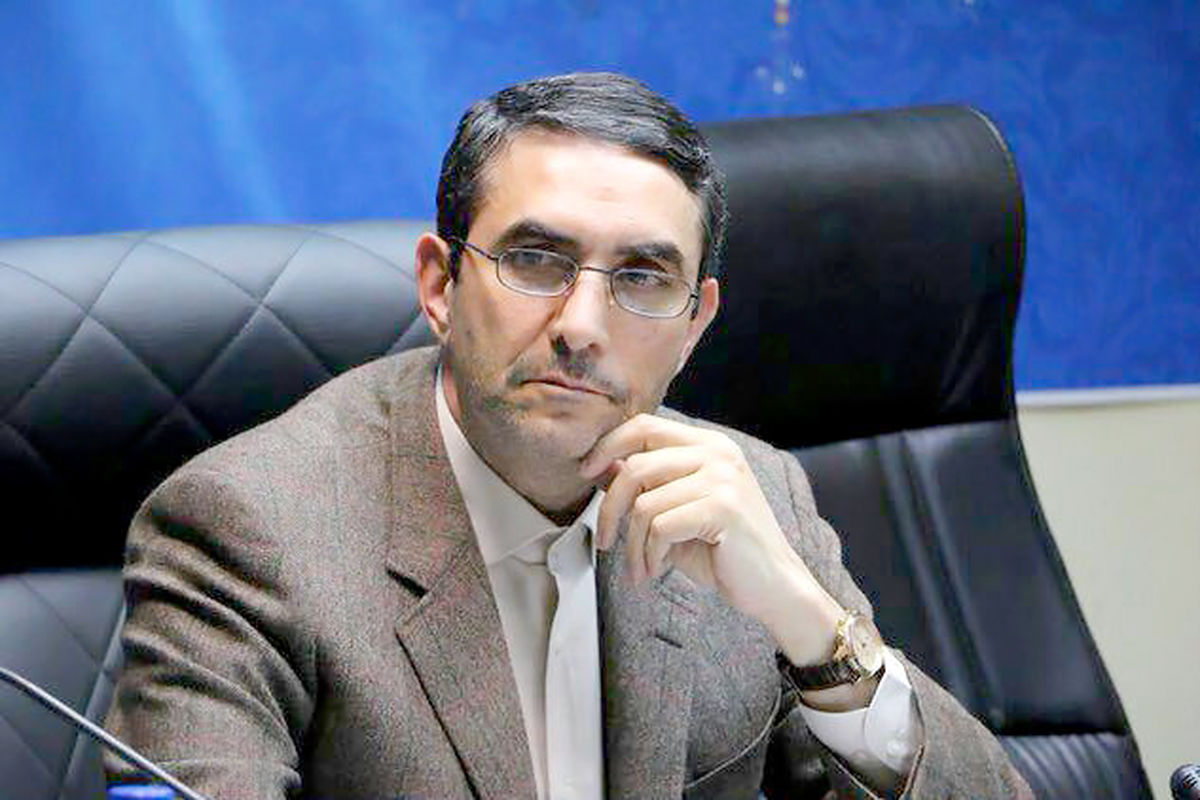 هیچ تعرضی به فرمانداری اراک نشد/  ۱۰۰نفر بازداشت شدند