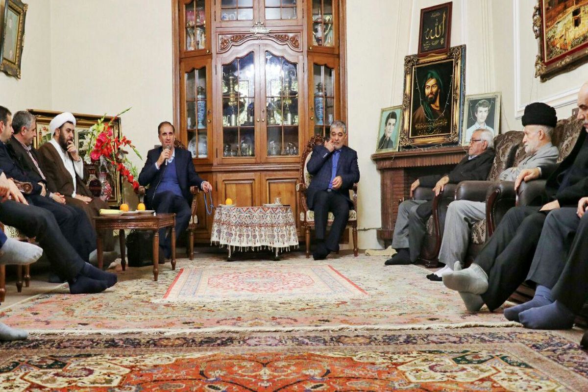 <<حاج ارشد نوری اردبیلی>> پیرغلام اهل بیت تجلیل می‌شود