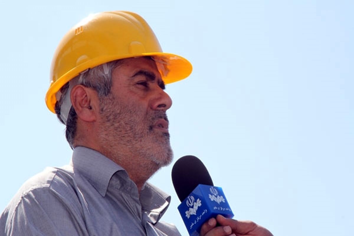 تعمیرات اساسی دو دستگاه تجهیز استراتژیک در پیشرفته ترین بندر کانتینری ایران