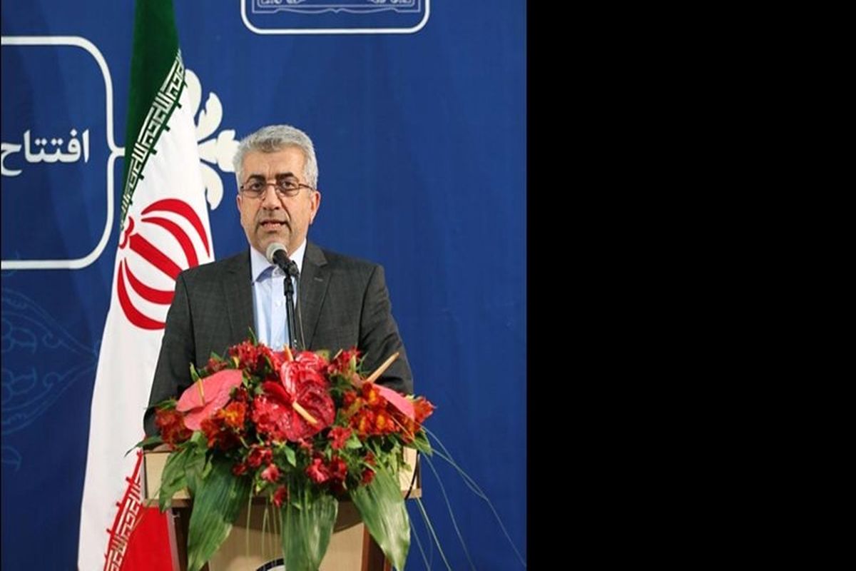 پنل می‌کاریم و برق درو می‌کنیم/ برخورداری ۸ میلیون روستایی از آب شرب تا پایان دولت دوازدهم