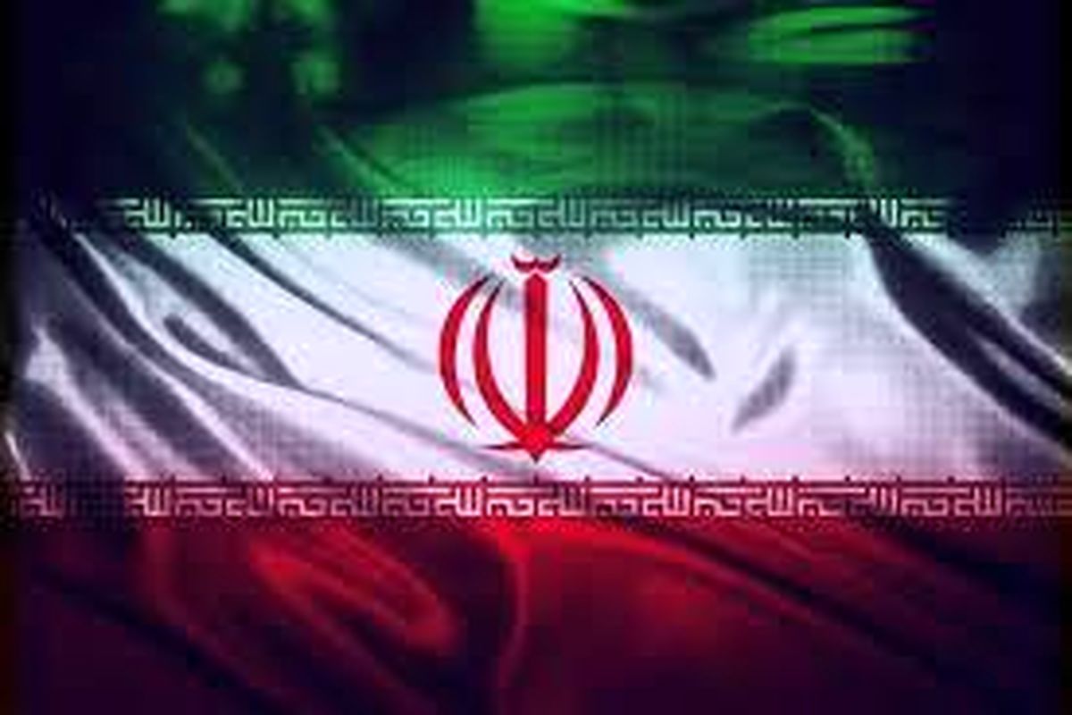 درج نام الله در پرچم ایران ، مهم‌ترین نماد اسلامی بودن است