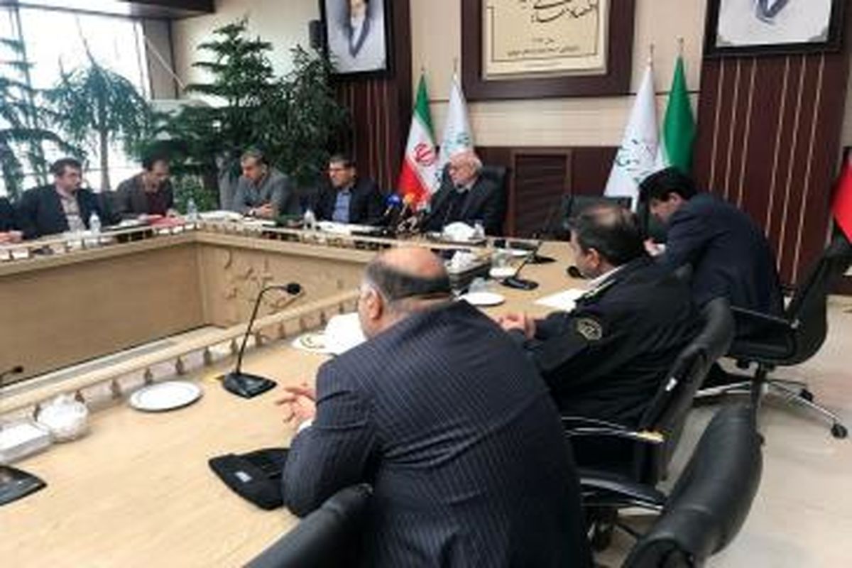 فرمانداران در اجرای طرح جایگزینی خودروهای  آلودگی زا  نقش بسزایی دارند