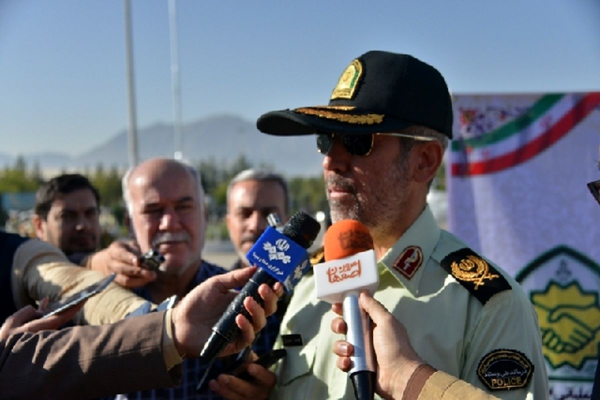 تشکیل قرارگاه خدمات انتظامی - امدادی پلیس اصفهان در سمیرم