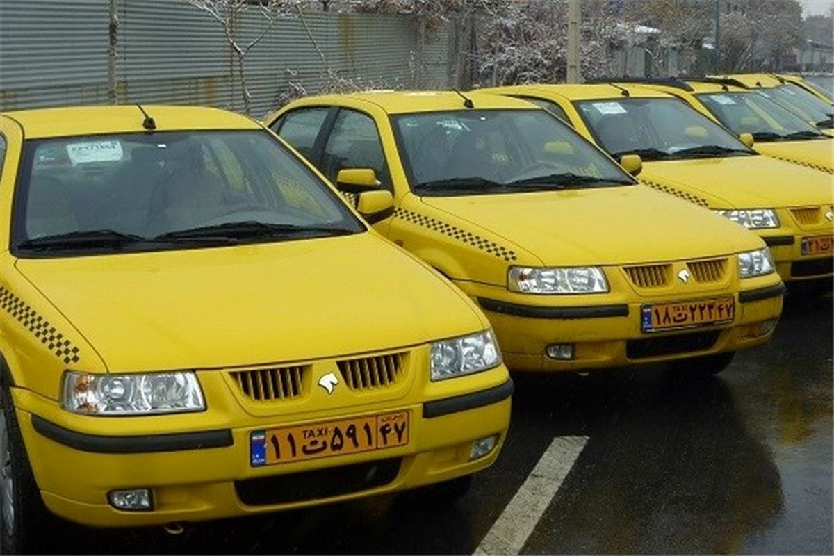 اعتراض تاکسی داران اراکی به فعالیت مسافربر های شخصی