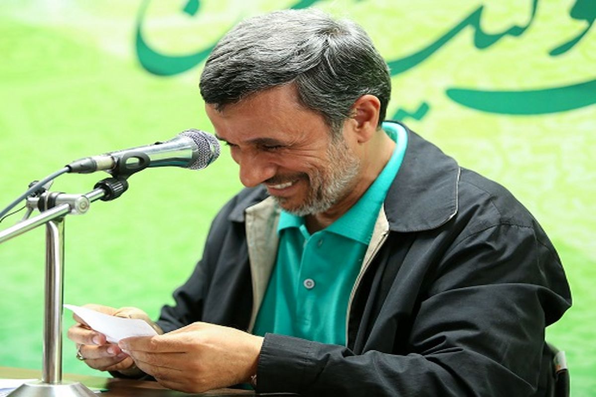 احمدی نژاد برای مقابله با رد «لایحه بودجه» چه می‌کرد؟
