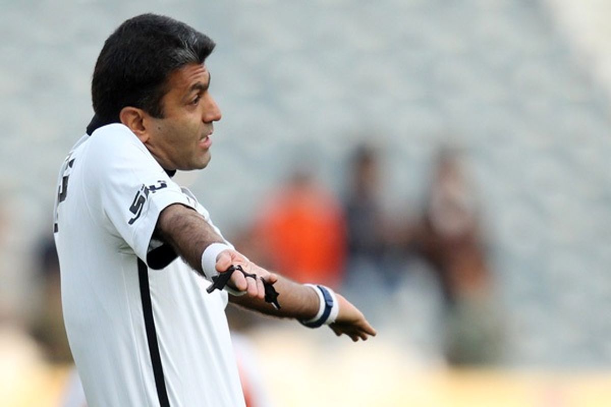 تیم داوری دربی ۸۶ عملکرد موفقی داشت/ حرکت حسینی پنالتی نبود