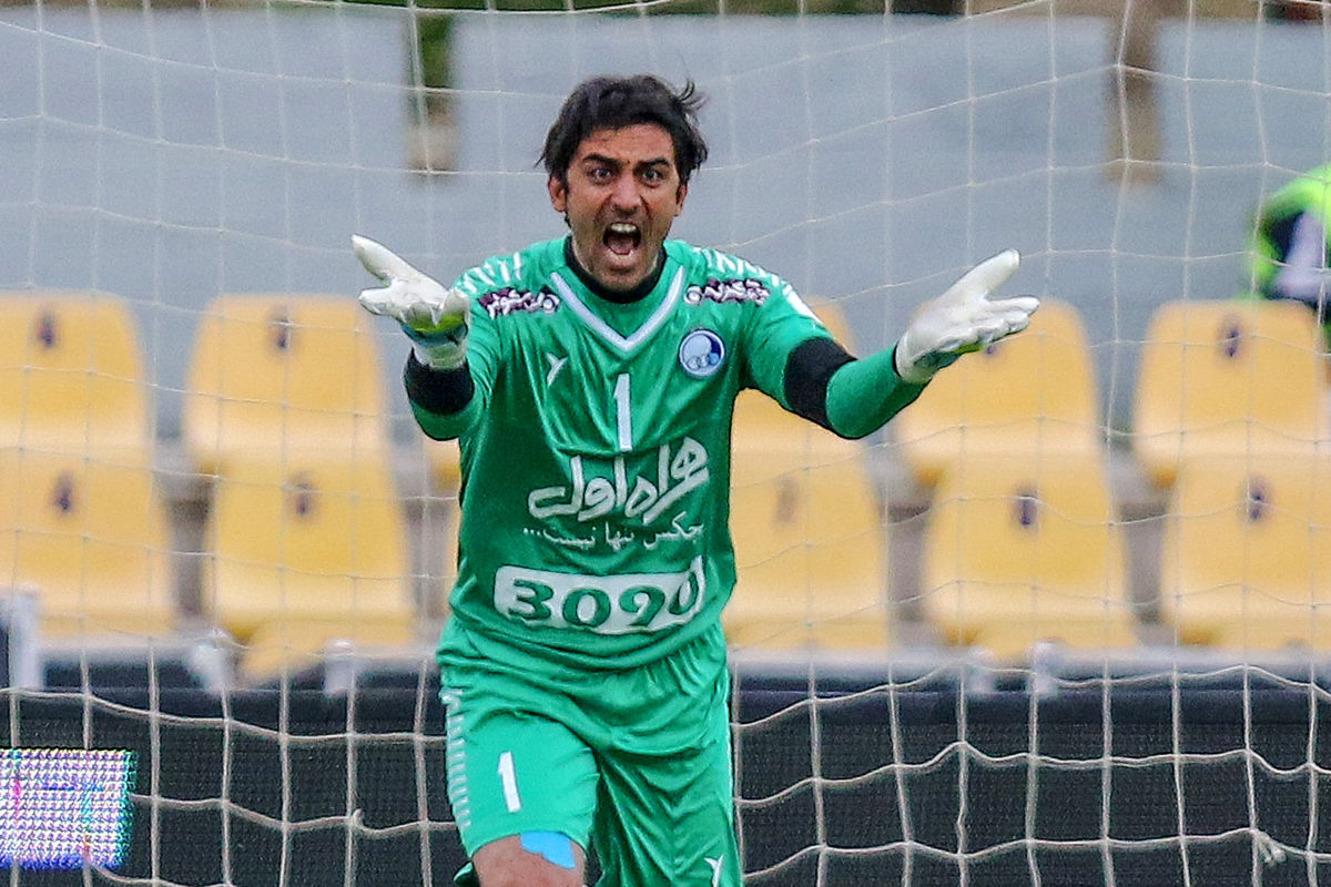 بازیکنان استقلال در یک قدمی محرومیت قرار گرفتند