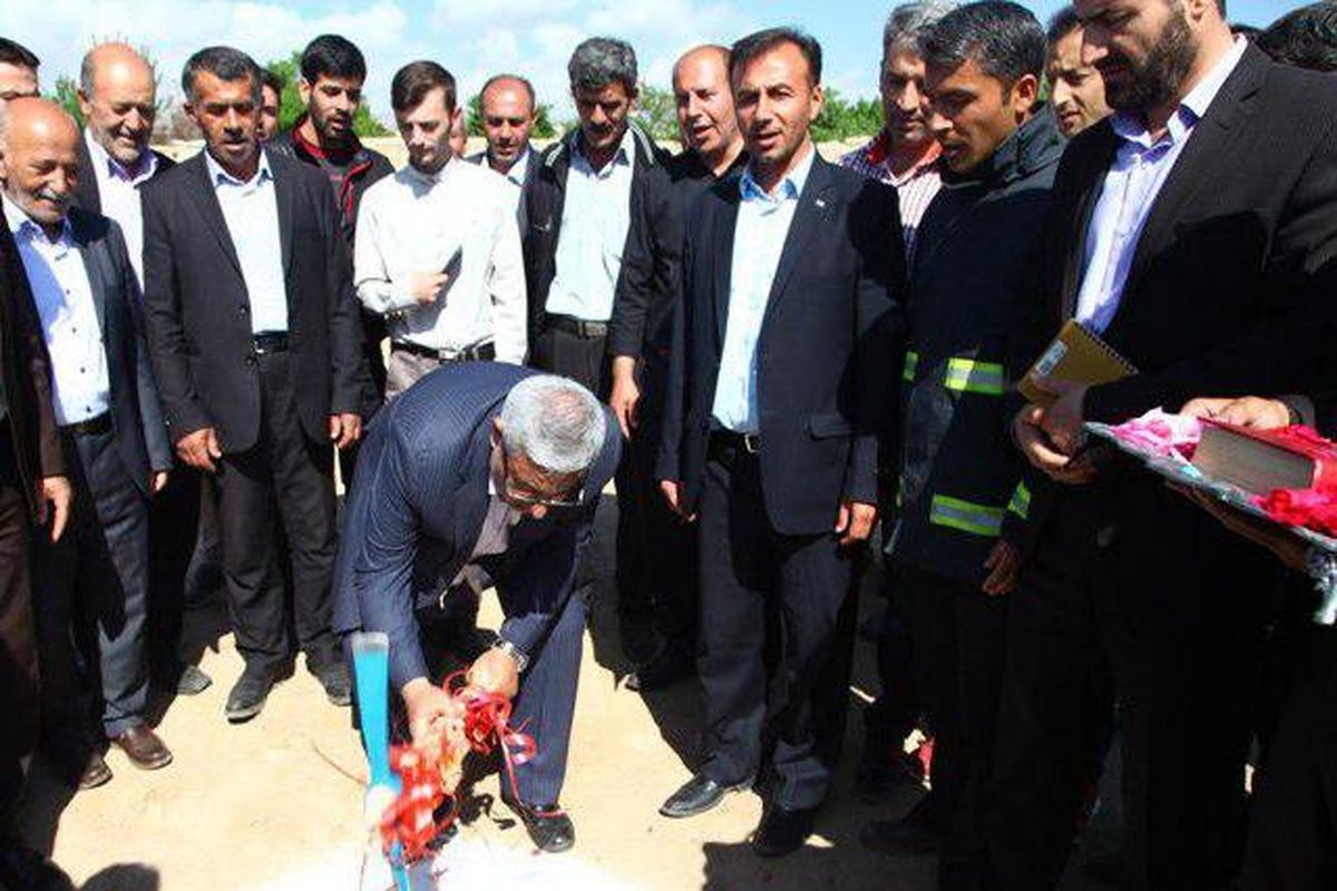 با حضور استاندار آذربایجان غربی احداث ایستگاه آتش نشانی شهر قوشچی آغاز شد