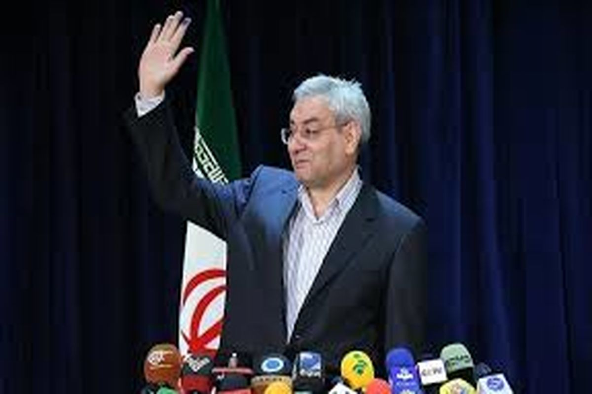 آیا آقای روحانی باید پاسخگوی همه معضلات کشور باشد؟