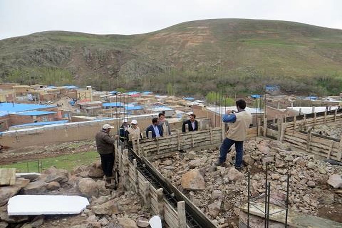 منازل تخریب شده سیل روستای چینار تا سه ماه آینده احداث می شود