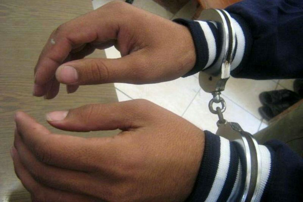 دستگیری سارق محتویات خودرو با ۱۸ فقره سرقت در اسلامشهر