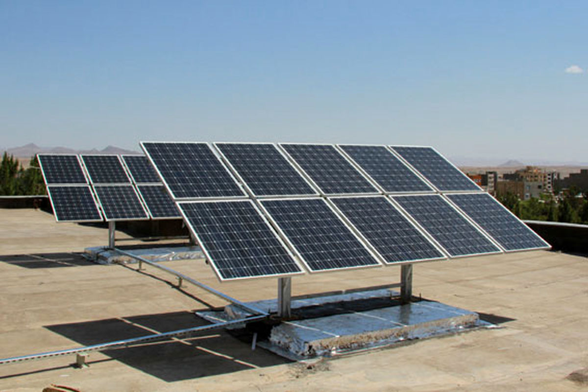 نصب ۱۰۱ آبگرمکن خورشیدی در منازل روستایی خراسان‌جنوبی
