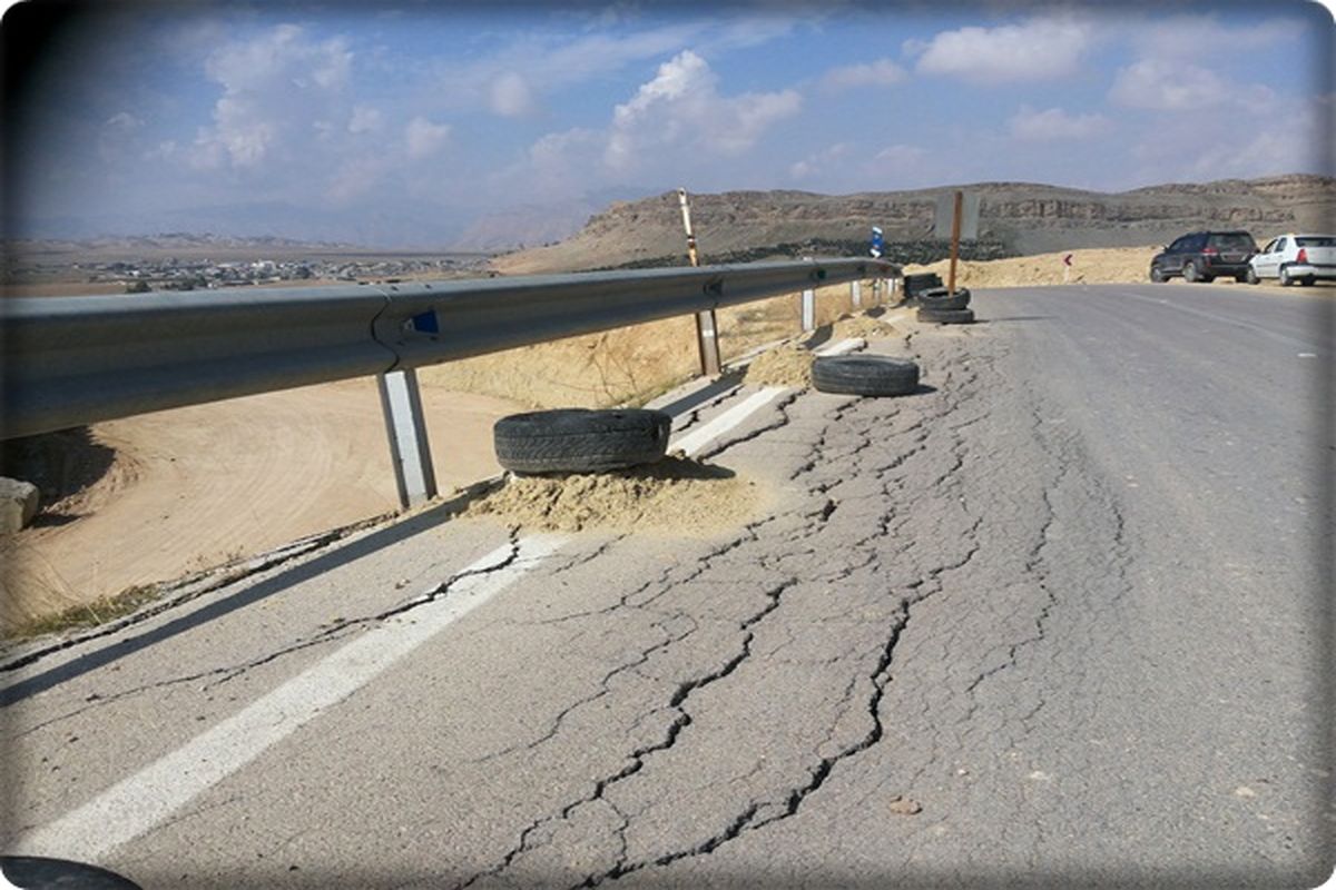 ردیابی عیوب آسفالت با دستگاه اسکنر جاده ای