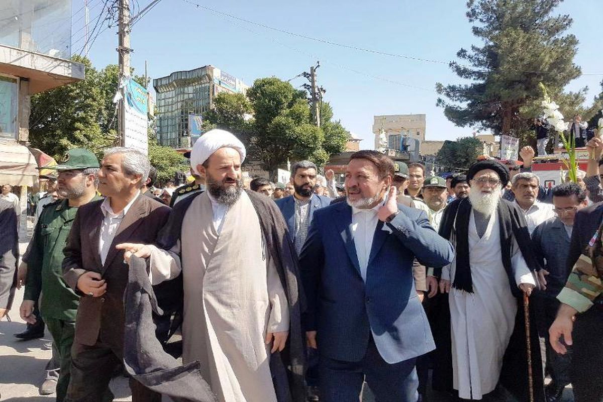 راهپیمایی ۱۵ خرداد مردم ورامین برگزار شد