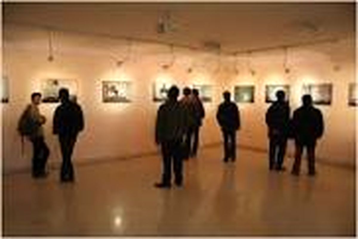 نمایشگاه آثار هنری دانشجویان در اردبیل گشایش یافت