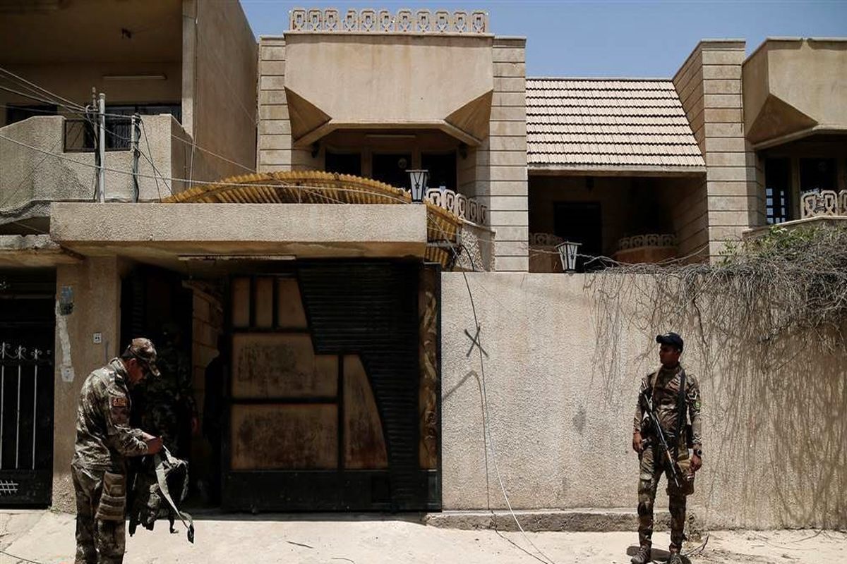 شکنجه‌گاه داعش در غرب موصل کشف شد/ببینید