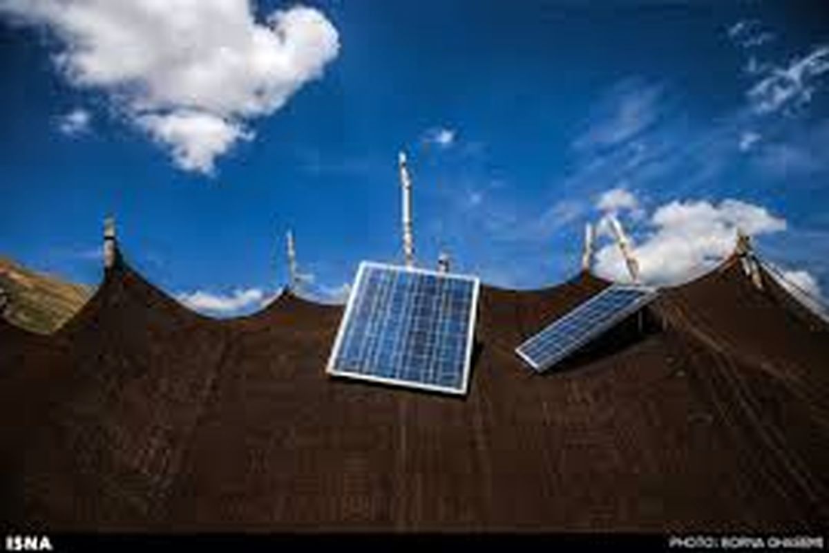 ۳۳ پنل خورشیدی در عشایر شهرستان بیله سوارتوزیع شد