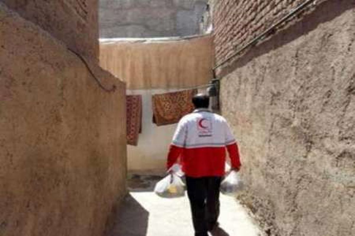 بیش از ۸۰۰ سبد غذایی در البرز توزیع شد